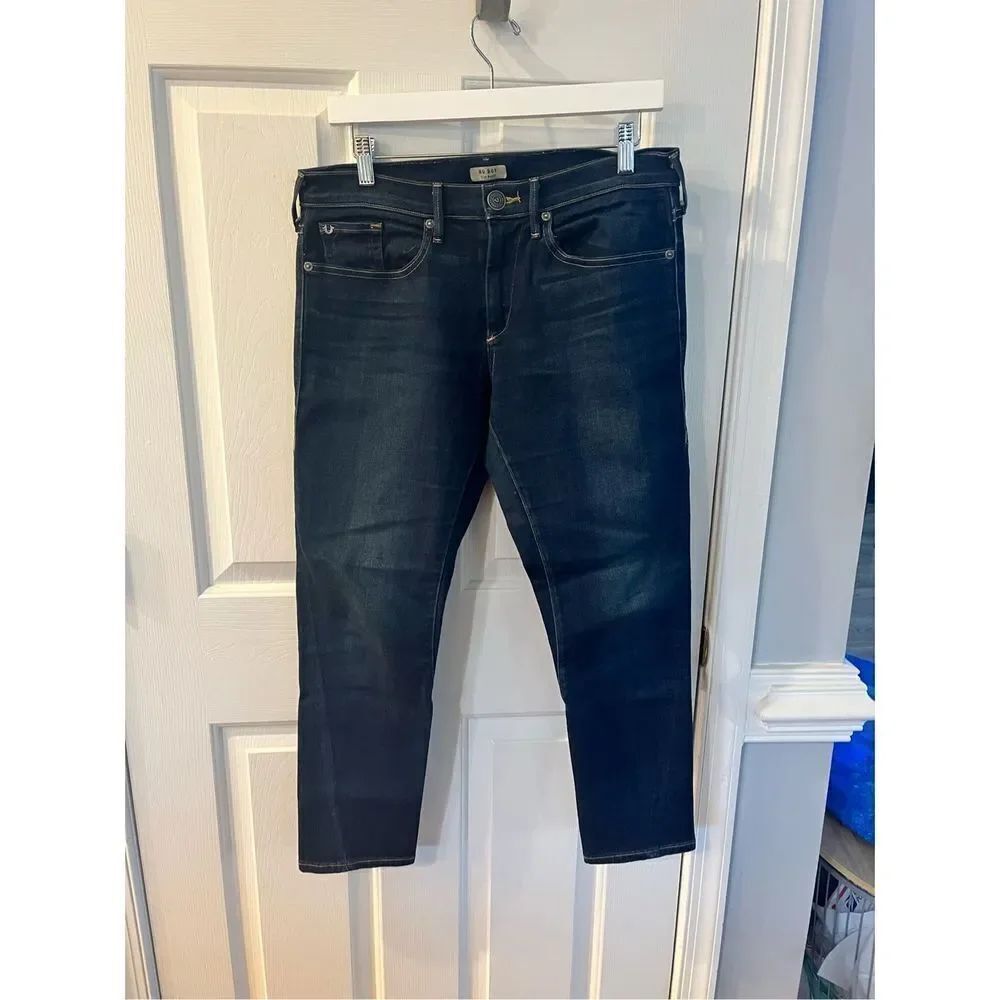 True Religion Nu Boy Slim Fit Slouchy Jeans sz 26 EUC